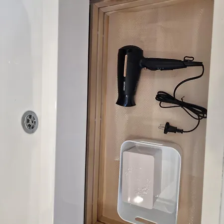 Old Town - 2 Bedrooms - Self Check-in