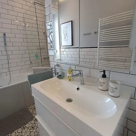 Apartment Old Town - 2 Bedrooms - Self Check-in